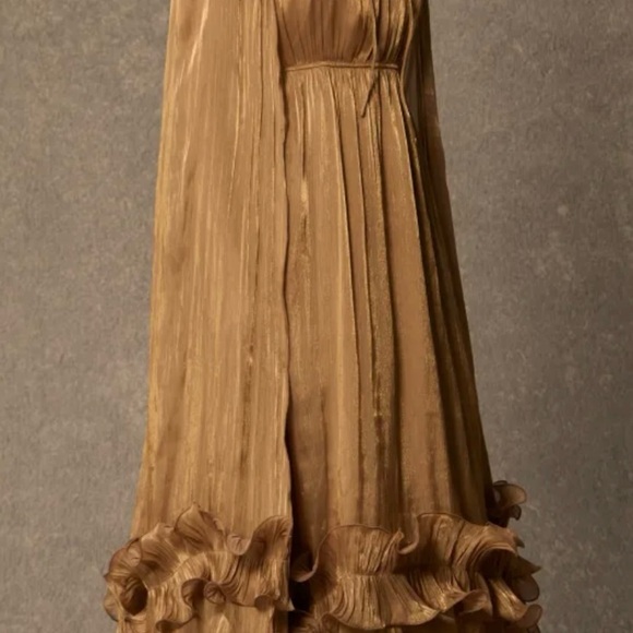 Elegant Brown Women's Dress - Picture 3 of 11